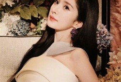 杨幂抖音最新动态：时尚风格与青春魅力全解析