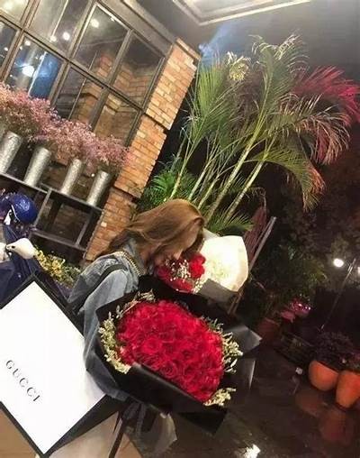抖阴：揭开当下年轻人新兴社交平台的魅力与难题