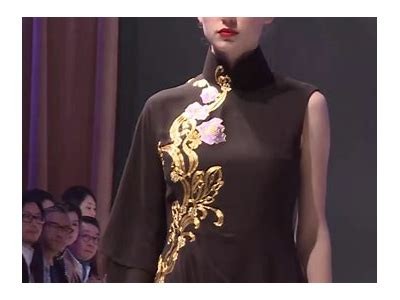 女神大秀：魅力无限的短视频，尽显女性风采与自信！