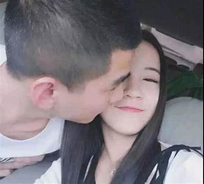 热门抖音虎牙莉哥最新动态，直播间精彩内容曝光！