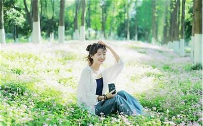 丝瓜抖阴草莓：揭秘夏季清爽美味的健康食谱
